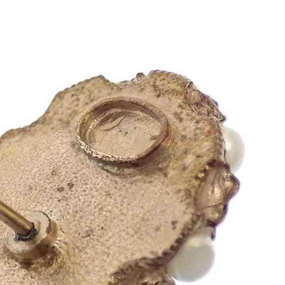 CHANEL White Pearl Logo Earrings - Picture 6 of 7